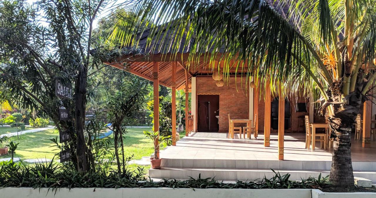 Salili Bungalow Gili Air Dış mekan fotoğraf